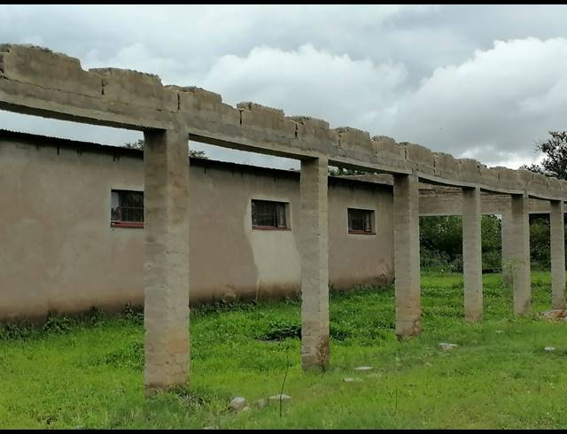 8HA SMALLHOLDING FOR SALE IN MARIKANA